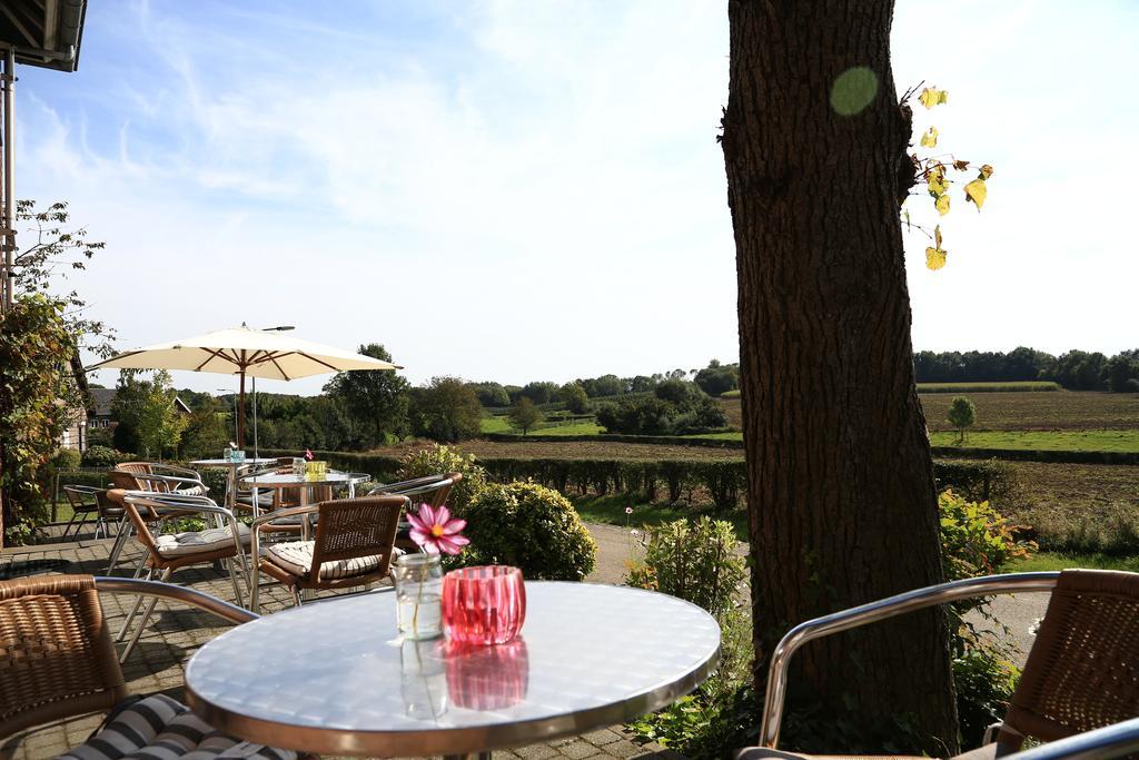 Welsden Dertien Bed & Breakfast มาร์คราเตน ภายนอก รูปภาพ
